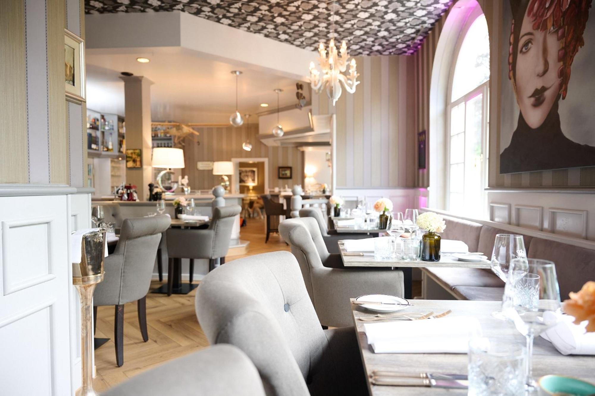 Hotel Haus Roedgen Wilnsdorf Bagian luar foto
